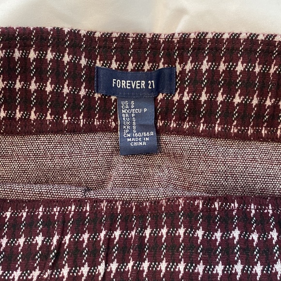 Forever 21 plaid skirt - Picture 3 of 3